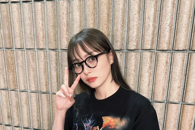 内田理央の『鉄拳3』コーデに反響！「似合ってる」「かわいい」 画像