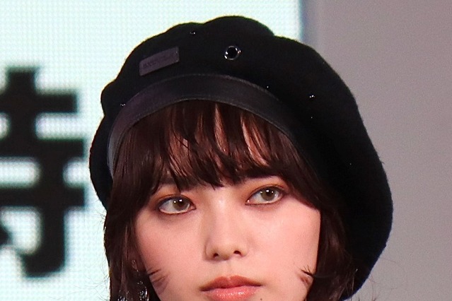 平手友梨奈、5ヶ月ぶりのインスタ更新！　拘束舌だしカット公開 画像