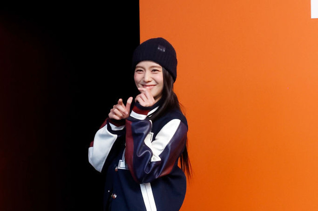 BLACKPINKジス、ヘルシーな“脚見せ”スタイルを披露！彼女らしい姿にファン反応「私服のジスみたい」 画像