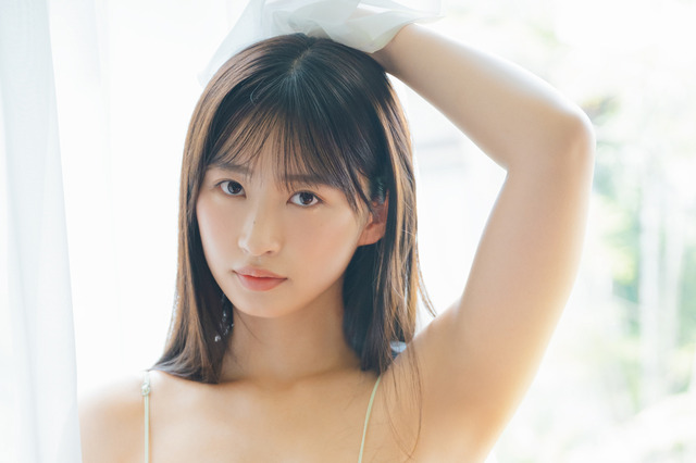 元HKT48・松本日向、3種類の水着&ランジェリーでグラビア撮 画像
