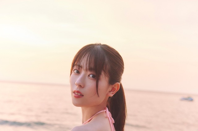 乃木坂46・岩本蓮加、とっておきの初水着カット公開 画像