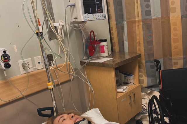 「応援してくれてありがとう」YOSHIKI、頸椎手術の成功をSNSで報告 画像