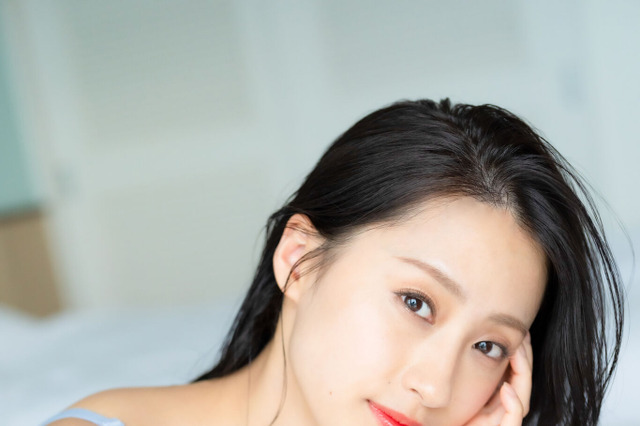 澄田綾乃の不倫旅行グラビアを4K高画質で！ 「ヒミツの楽園」独占先行配信が決定 画像