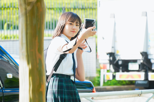 日向坂46・正源司陽子が出演! 『ゼンブ・オブ・トーキョー』主題歌「急行券とリズム」のMVが公開 画像