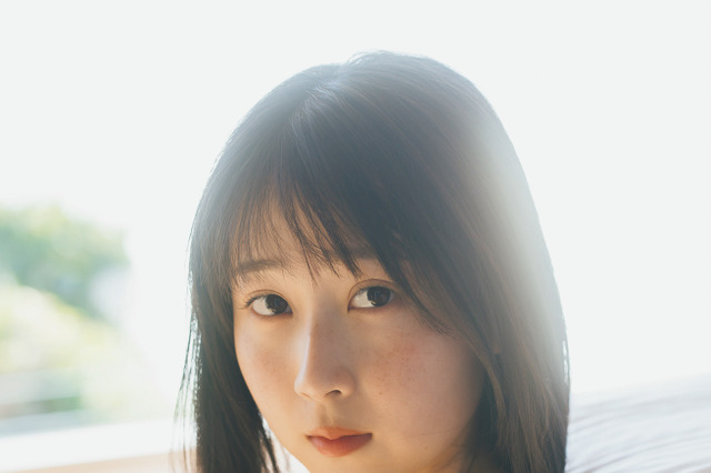 SKE48井上瑠夏、待望の1st写真集タイトルが決定 「僕から先に言わせてくれ」 画像