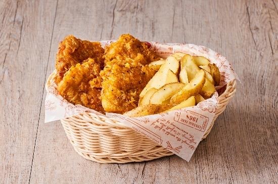 フレッシュネス、クリスマス季節限定チキンボックス発売 画像