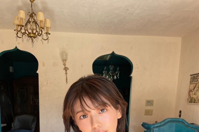 大熊杏優、白ビキニでふっくらバスト披露！ 大胆オフショにファン「色気が増したんじゃない？」 画像
