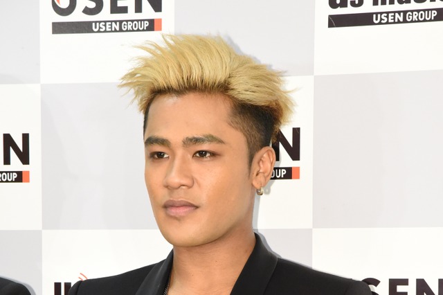 三代目JSB・ELLY、ドームライブ中に客席にふっとんだ指輪……2日後に“奇跡の発見”！ 画像