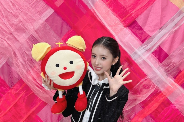 NiziUのRIMA、『めざましテレビ』12月のエンタメプレゼンターに就任! 単独での初仕事に「とても緊張」 画像