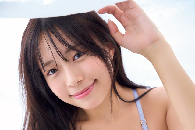 話題の現役女子大生・柊宇、水着グラビアでFカップバスト大胆見せ！ 画像