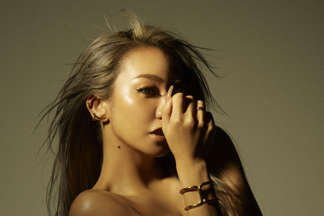 セクシーすぎる42歳！ 倖田來未、25周年を飾る新ビジュアル公開！ 画像