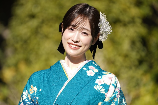 オスカー美女たちが華やか晴れ着姿を披露…髙橋ひかる、2024年は「すごく幸せでした」 画像