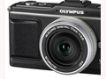 オリンパス、マイクロフォーサーズ規格第2弾の「OLYMPUS PEN E-P2」を発表 画像