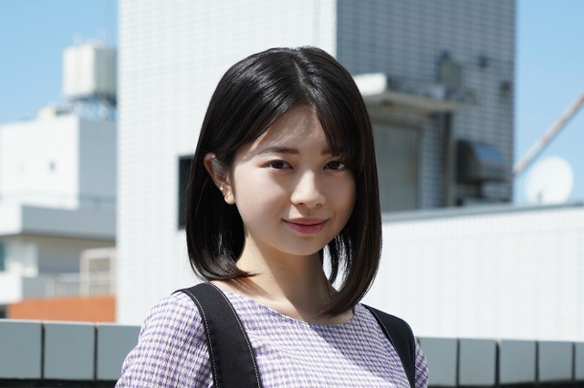 桜田ひより、貴重な幼少期写真で22歳誕生日報告「ベビひよ可愛すぎてムリ」「おめめぱっちり」 画像