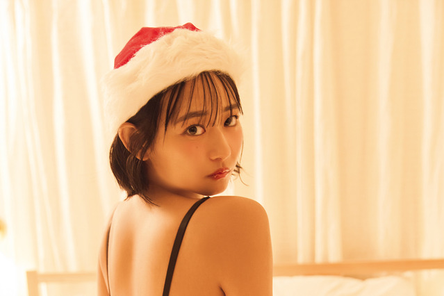 バスケ女子・すみぽん、聖なる夜はセクシーなサンタコスで 画像