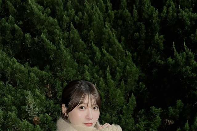 めるる、冬の私服コーデで美脚すらり！「なんやこのスタイル」「冬服めるたん天使すぎっ」 画像
