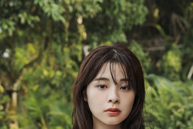 NGT48卒業後初! 本間日陽、3rd写真集でちょっぴり大胆な水着やランジェリー姿に 画像