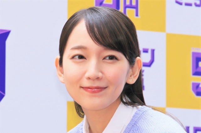 吉岡里帆の“32歳バースデー”を『御上先生』豪華共演者が祝福! 思わず「先生じ~ん…」 画像