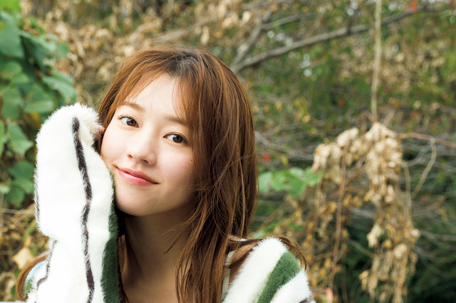 福岡のレジェンドアイドル・髙木悠未、“5年ぶり”グラビアで美貌解き放つ！ 画像