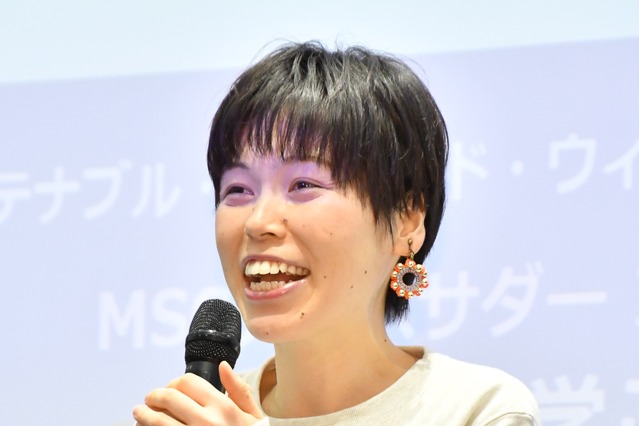 元尼神インター・誠子、“イメージ激変”の近影に驚きの声「金髪ショートかわいい」「一瞬誰かと…」 画像