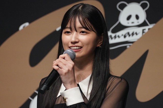 乃木坂46・五百城茉央、ソフトバンクCMに初出演！ ウェブ版では“シュールな演技”が見どころに 画像
