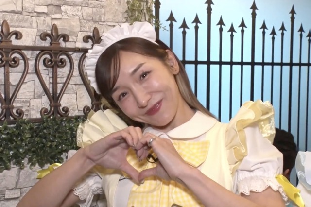 加護亜依、取材先でまさかの“コンカフェ嬢”に挑戦「めっちゃ恥ずかしい」 画像
