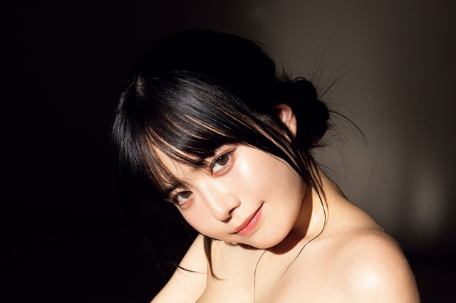 東雲うみ、グラマラスなド迫力ボディで「美しさと可愛さのコントラスト」を表現！ 画像