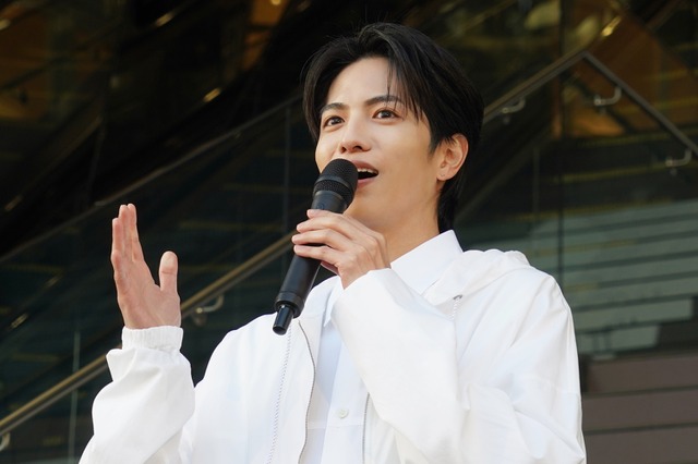 志尊淳、サプライズに歓喜＆30代の意気込みを語る「5年間は突っ走って」 画像