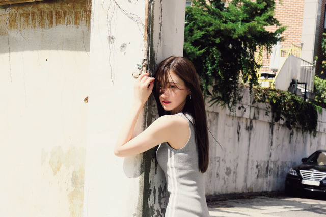 元乃木坂46・中田花奈、一糸まとわぬ大胆ショットを披露！ 5年ぶり写真集が発売決定 画像