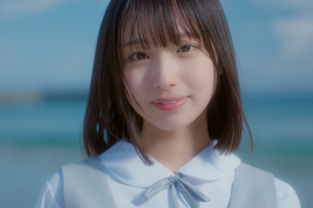 日向坂46、五期生メンバー1人目「大野愛実」が発表! 特技のピアノを披露する姿も 画像