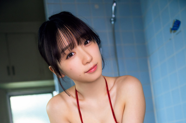 伊織もえが魅せる、甘くて切ないノスタルジックグラビア 画像