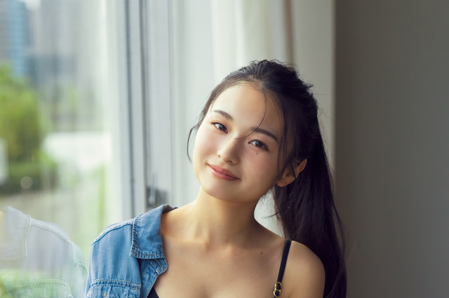 TikTokで激バズ!「CANDY TUNE」桐原美月、グラビアでも存在感を発揮 画像