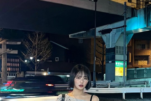 すみぽん、“春の始まり”感じさせるミニスカコーデ！ ファン「スタイル良すぎ」「やっっっば」 画像