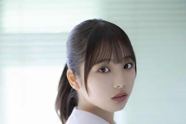 日向坂46五期生「下田衣珠季」「片山紗希」の撮りおろし写真！ 本人による手書きプロフィールも 画像