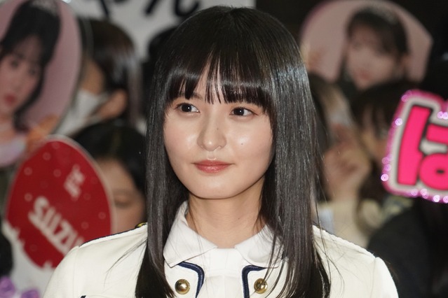 乃木坂46・井上和の“1st写真集”を見た遠藤さくら「もう恥ずかしくて見れないよ」 画像