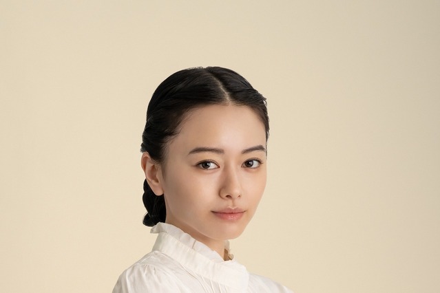 山本舞香がモダンガール役に! フジ木10新ドラマ『波うららかに、めおと日和』の追加キャスト決定 画像