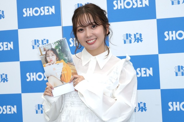 元STU48・石田みなみ、初のカレンダーは「“脚ファン”から綺麗だねって言われて嬉しい」 画像