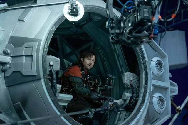 『スター・ウォーズ：キャシアン・アンドー』シーズン2の特別映像が解禁！ 撮影の裏側が明らかに 画像
