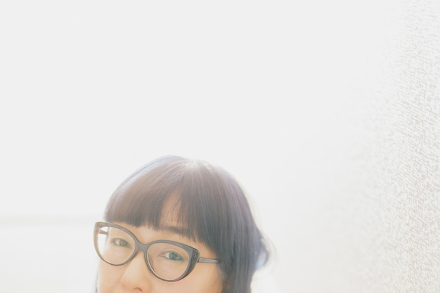 山田詠美の初オーディオファースト作品『三頭の蝶の道』がAudibleで配信! 朗読は高畑淳子 画像