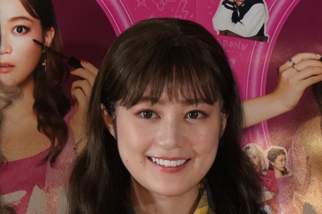 生田絵梨花、ソロデビュー1周年! さらりとピアノを弾く貴重なオフショ動画続々公開 画像