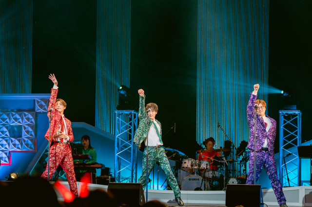 純烈、3人体制で初のライブ開催! 「純烈らしさを失わず頑張っていきたい」 画像