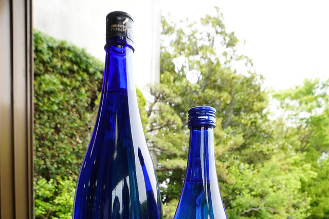 炭酸で割る日本酒「純米吟醸 超久 クールビズ」本日より発売 画像