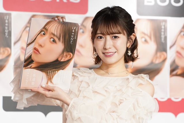 超ときめき♡宣伝部・小泉遥香、初ソロ写真集で水着に挑戦も先輩・高城れにから「けしからん！」 画像