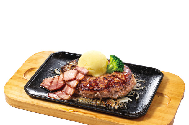 ビッグボーイ、「5月の29(肉)の日」にちなみ28日より3日間限定で450gの特大ハンバーグを提供 画像