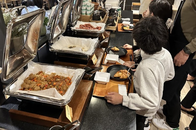 小中学生を朝食ビュッフェに無料招待!スーパーホテル、「モーニング子ども食堂」を初開催 画像