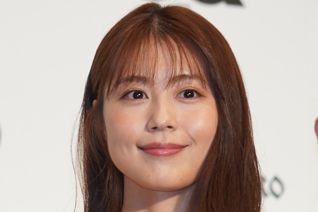 有村架純、美脚×ミニワンピ姿でロエベ周年イベントへ！「すべてが美しい」「こんなん無敵やん…」 画像