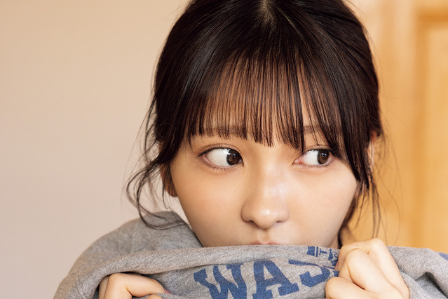 #2i2・十味、“二人だけの逃避行”を追体験できる艶グラビア 画像