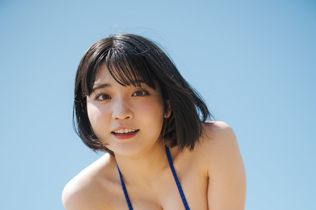 王道ビキニに美ヒップ…根本凪が魅せる、癒しの“オフ感”グラビア 画像