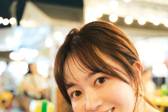 元SKE48・江籠裕奈、近接ショットで谷間くっきり! 3rd写真集の先行カット解禁 画像