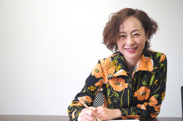 【インタビュー】 “魂を揺さぶる歌声”で日韓を魅了!話題のシンガー・歌心りえ、51歳でソロメジャーデビュー「やり直したい気持ちがあれば、夢は掴める」 画像